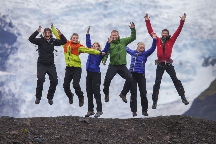 Skaftafell: Falljökull Glacier Walk – Mountain Guides image 2