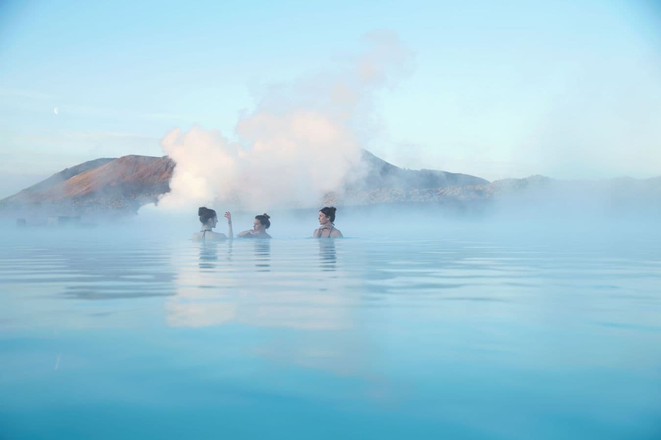 Blue Lagoon Comfort Admission with Reykjavík Transfer image 3