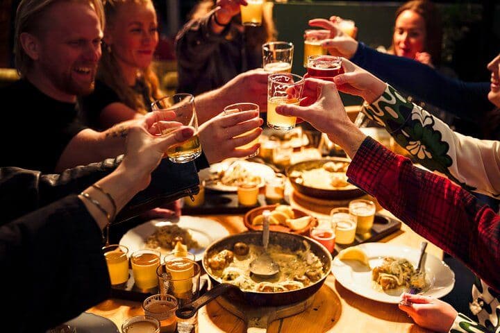 Reykjavík: Food & Drink Walking Tour – 4 Hours image 1