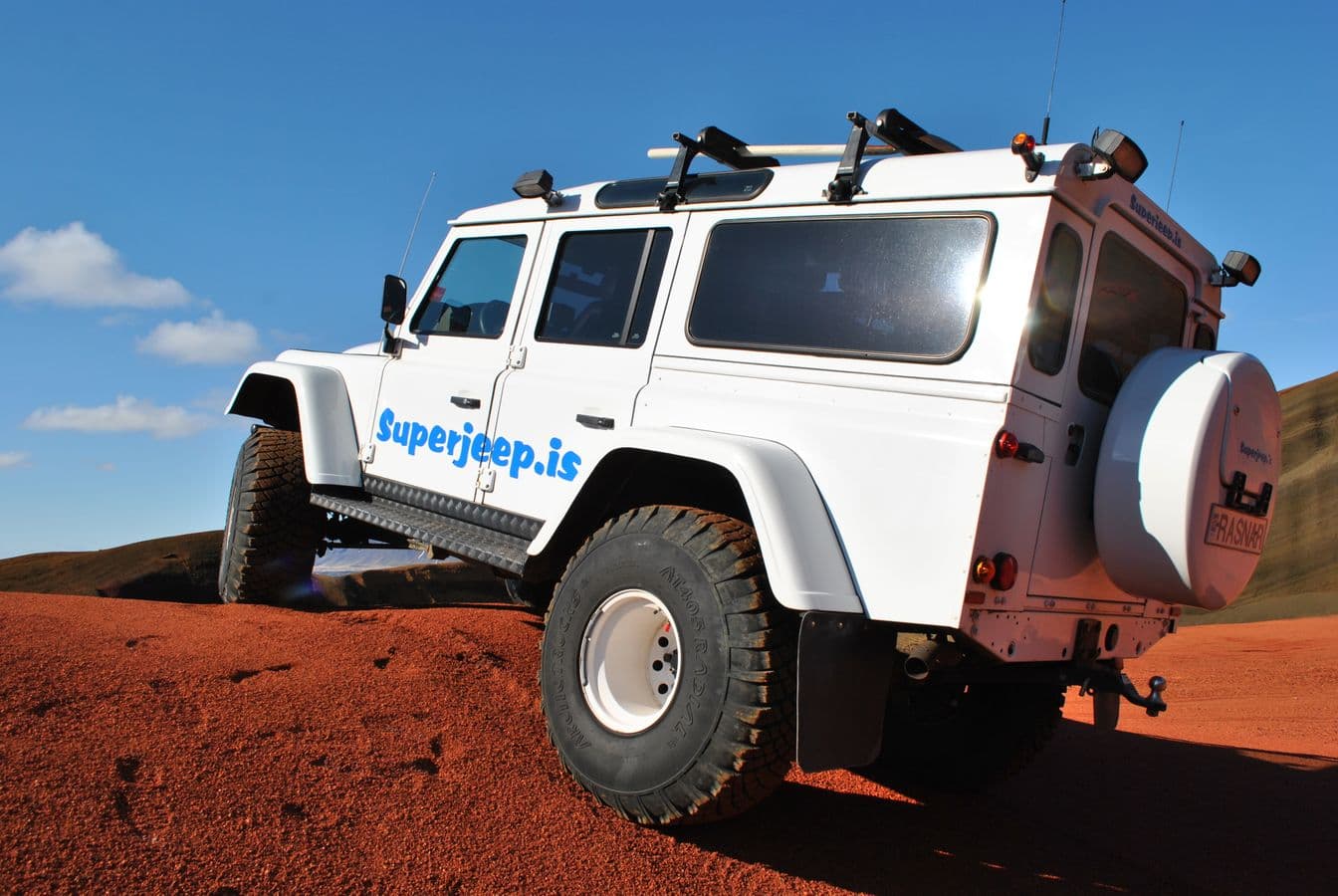 Reykjavík: Volcano Super Jeep Tour – Hekla, Kerið & Reykjanes image 4