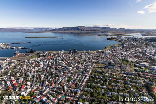 Reykjavík Heli-Happy Hour: Helicopter Flight & Mountain Bubbly image 5