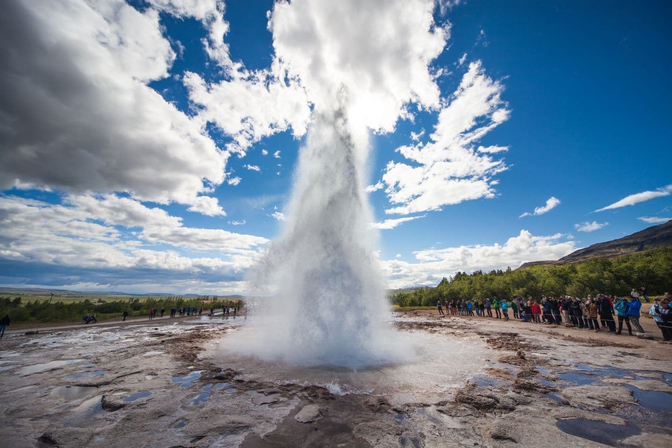 Private Golden Circle & Blue Lagoon Full-Day Tour image 3
