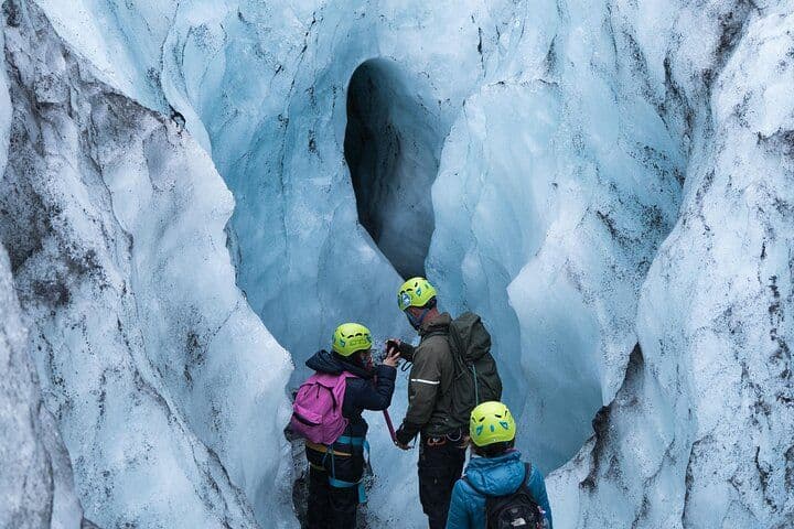 Sólheimajökull Glacier Hike – Meet on Location image 5