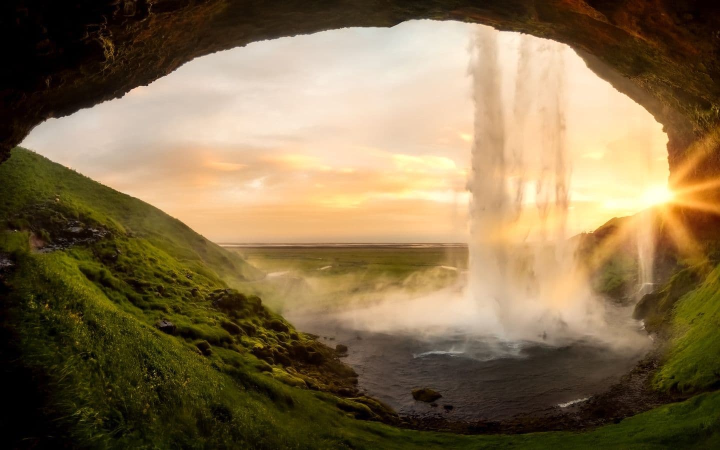 Reykjavík: 4-Day Golden Circle, South Coast & Snæfellsnes Small-Group Tour image 5