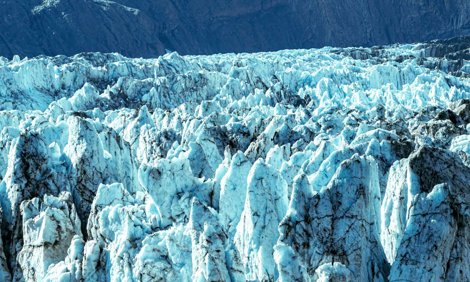 Private South Coast Day Tour: Waterfalls, Glacier & Black Sand Beach image 3