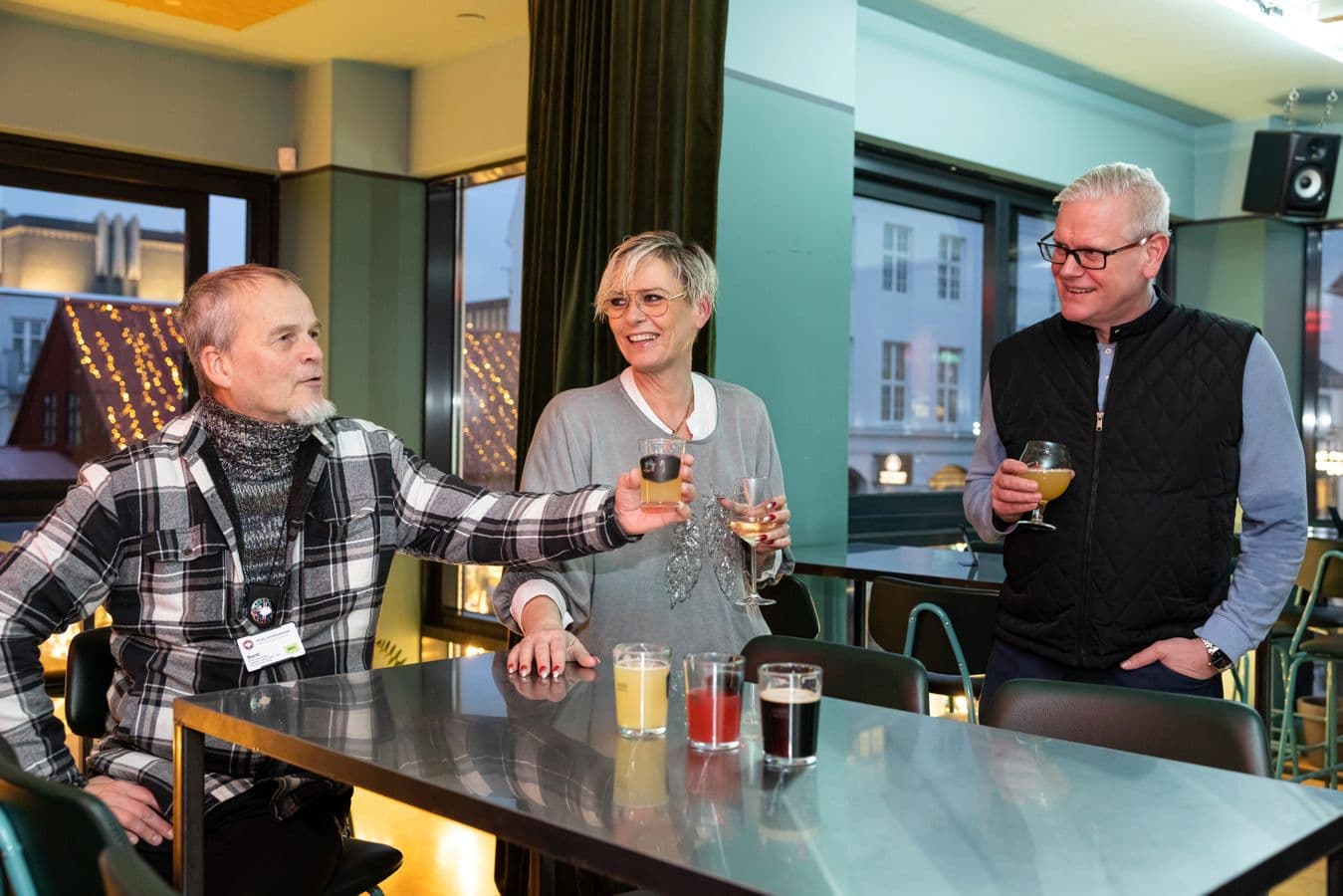Reykjavík: Craft Beer & Icelandic Spirits Walking Tour image 5