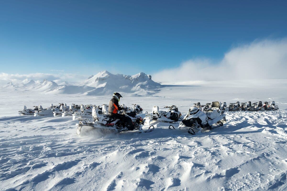 Reykjavík: Langjökull Glacier Snowmobile & Ice Cave Super Jeep Tour image 4