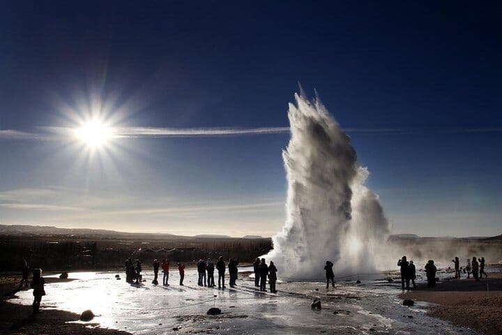 Reykjavík: Golden Circle Small-Group Tour with Friðheimar and Kerið image 3