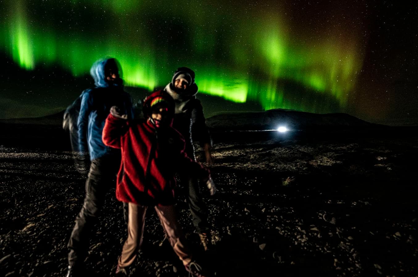 Reykjavík: Private Northern Lights Tour – Multi-Language Guide, Groups 1–57 image 5
