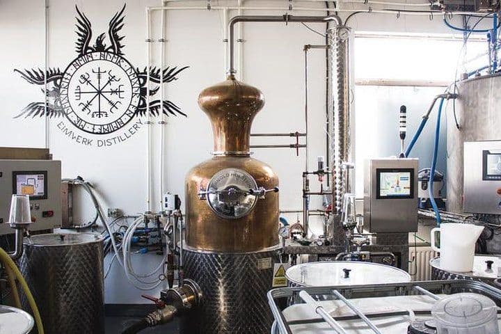 Reykjavík: Eimverk Distillery Small-Group Tour with Whisky Tasting image 5