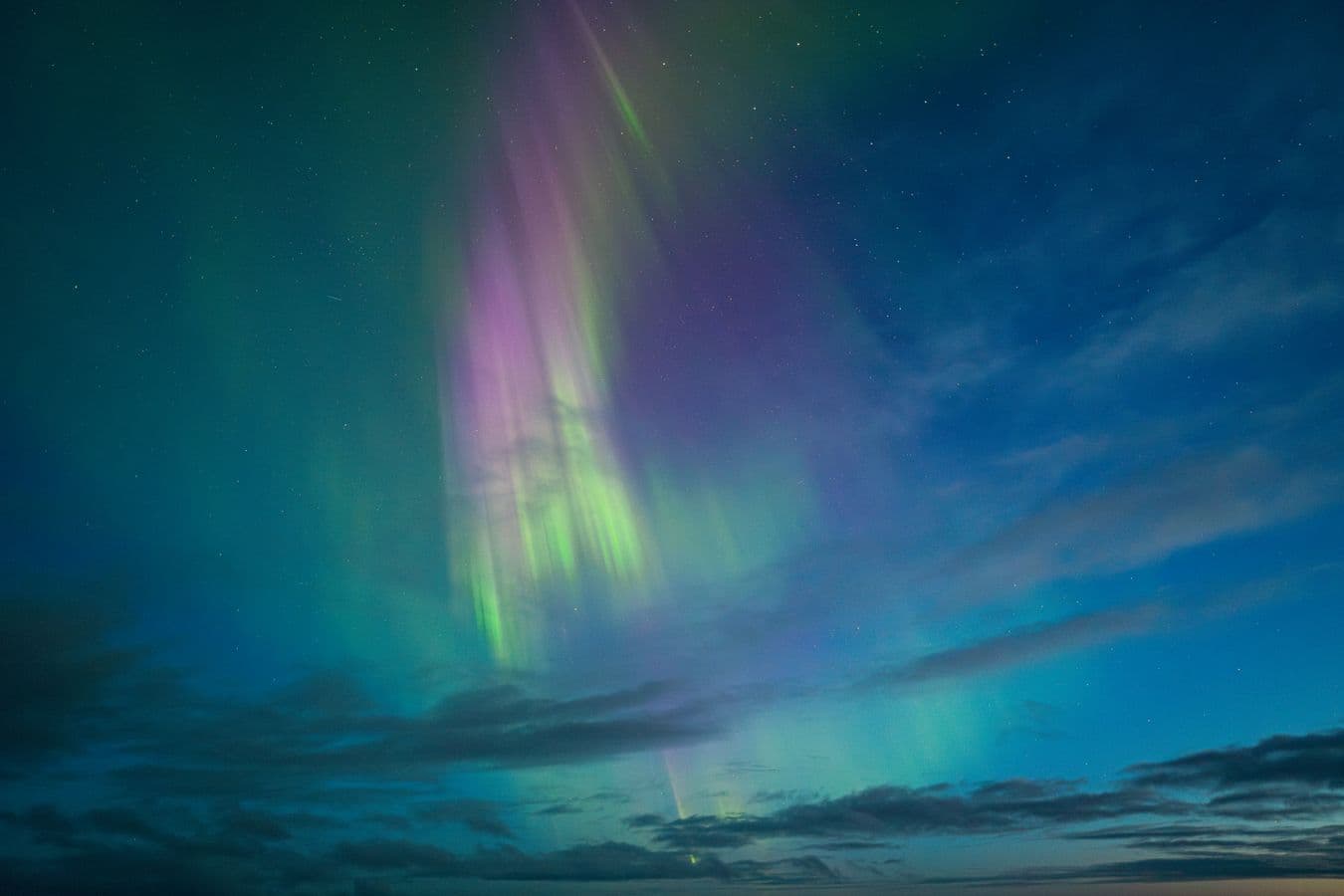 Höfn: Northern Lights Hunt & Glacier Lagoon — Group Tour image 5