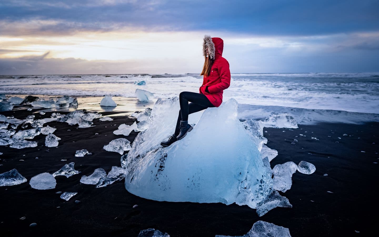 Reykjavík: Private Diamond Beach, South Coast & Jökulsárlón Tour image 1