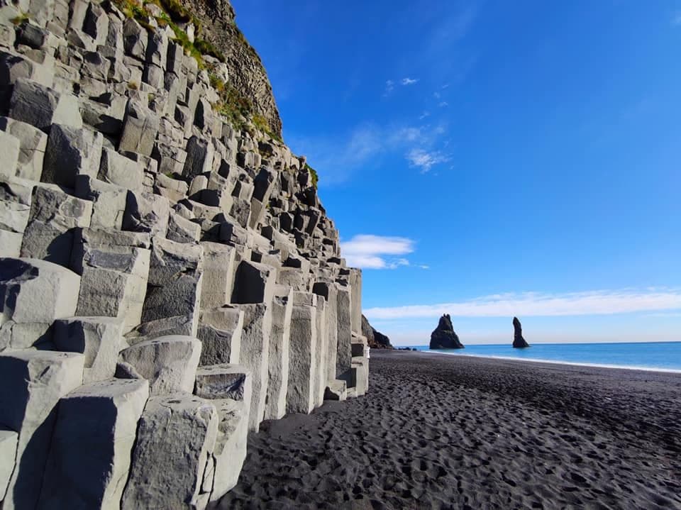 Reykjavík: 6-Day Guided Ring Road Tour with Golden Circle Finale image 1