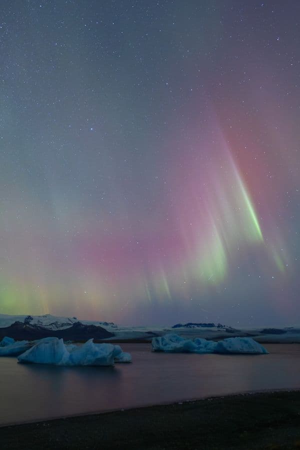 Höfn: Northern Lights Hunt & Glacier Lagoon — Group Tour image 3