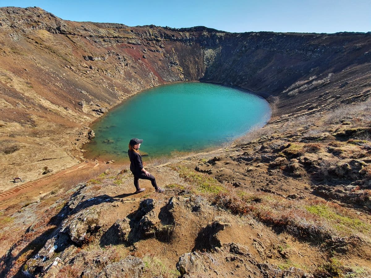 Reykjavík: Golden Circle, Kerið Crater & Hvammsvík Hot Springs Small-Group Tour image 4