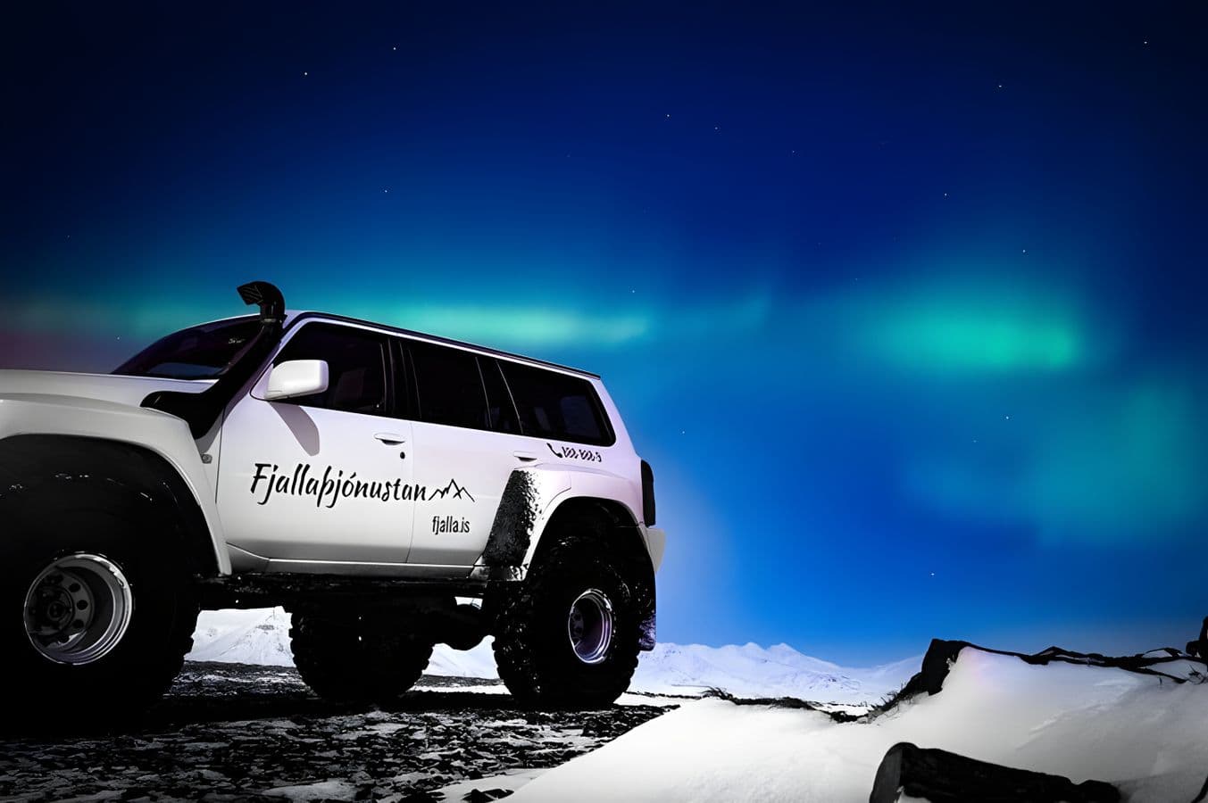 Reykjavík: Private Northern Lights, Viking Story & Elves Tour image 2