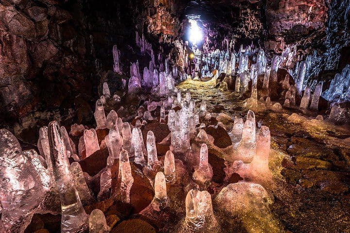 Private Super Jeep Tour: Lava Tunnel, Reykjanes Peninsula & Blue Lagoon image 4