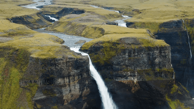 Saga VR Reykjavík: Immersive Iceland Virtual Reality Experience image 2