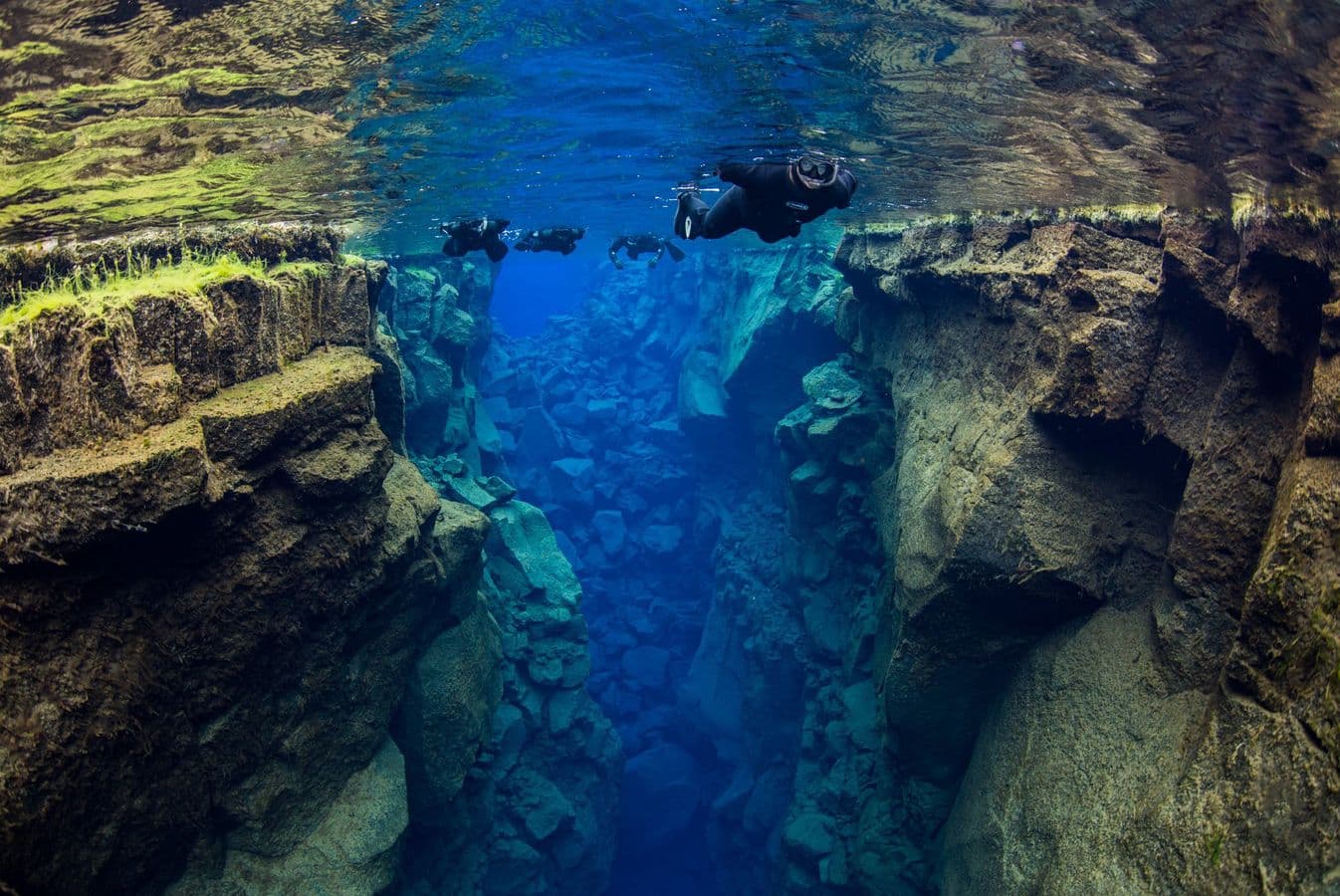 Hveragerði: Lava Tunnel & Silfra Snorkeling Self-Drive Combo Tour image 4