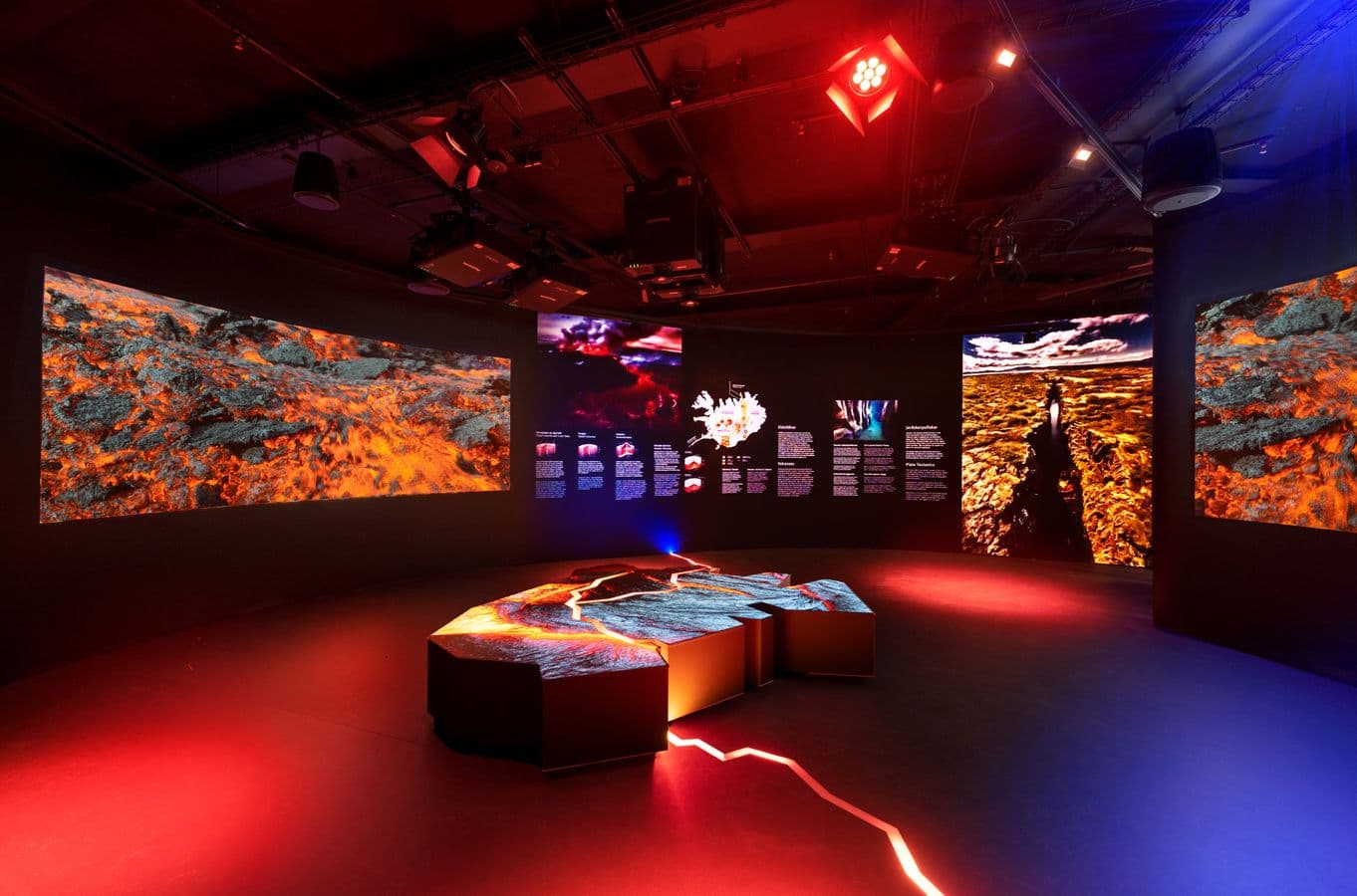 Perlan Museum Reykjavík: Ice Cave, Northern Lights & Volcano image 4