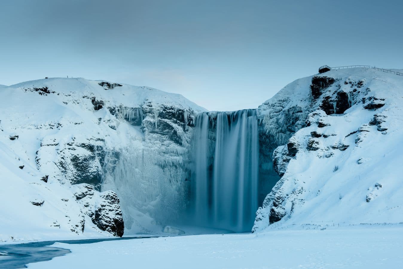 Reykjavík: South Coast & Jökulsárlón Glacier Lagoon 2-Day Tour image 3