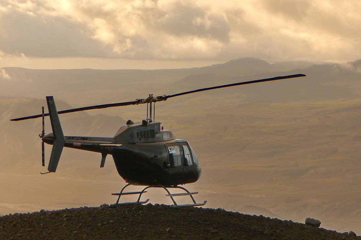 Reykjavík: Private Volcano Helicopter Tour Over Eyjafjallajökull & Fimmvörðuháls image 4