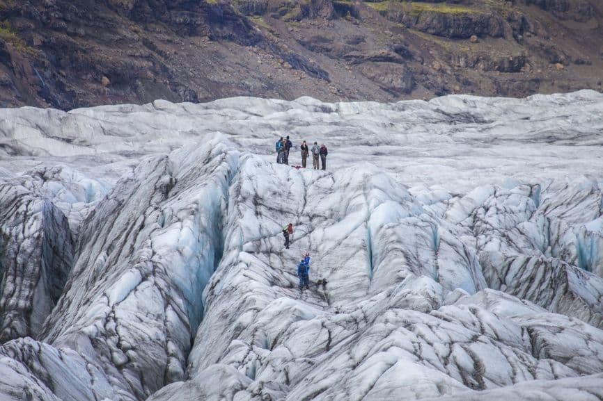 Skaftafell: Falljökull Glacier Walk – Mountain Guides image 4