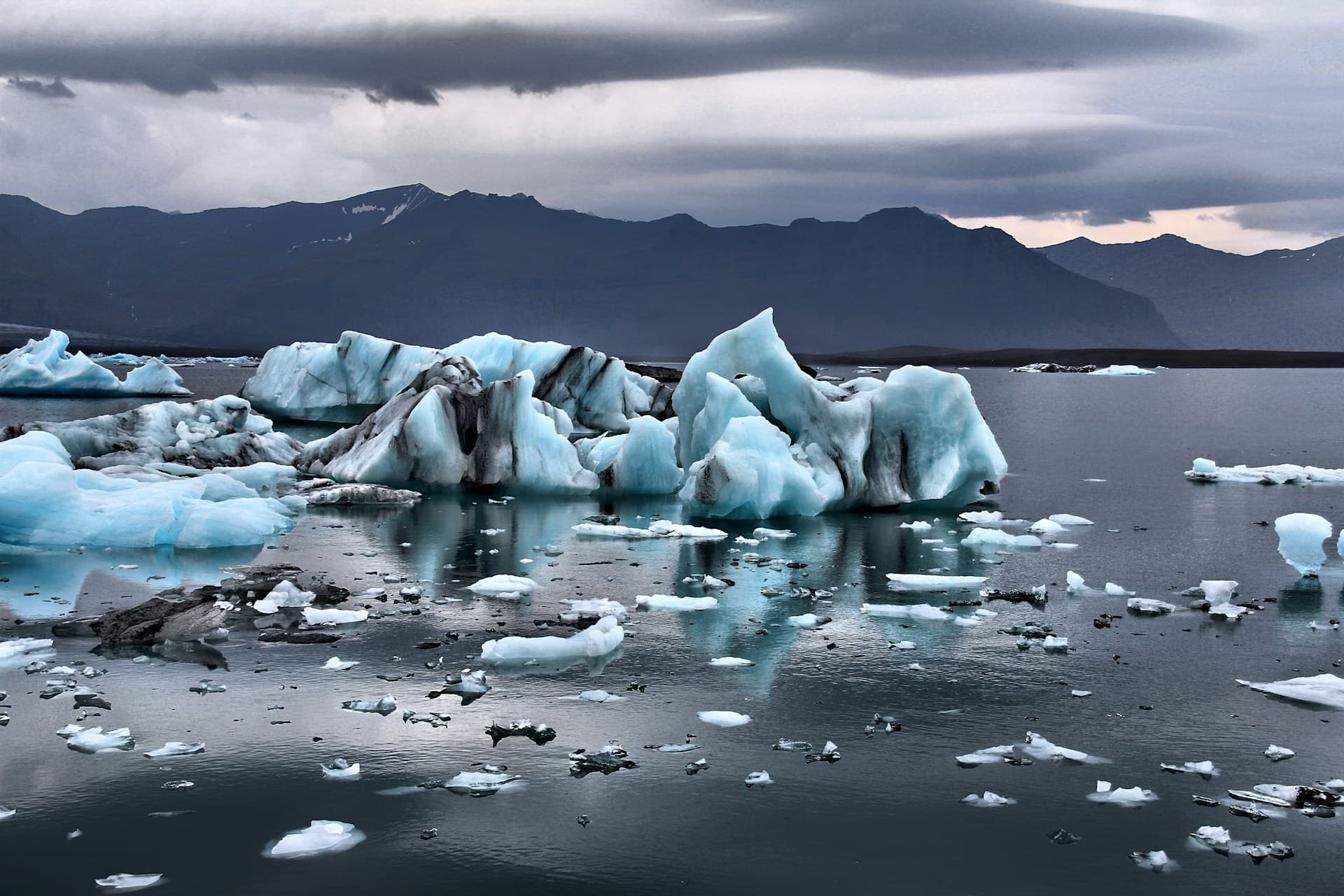 How to Visit Jökulsárlón from Reykjavík